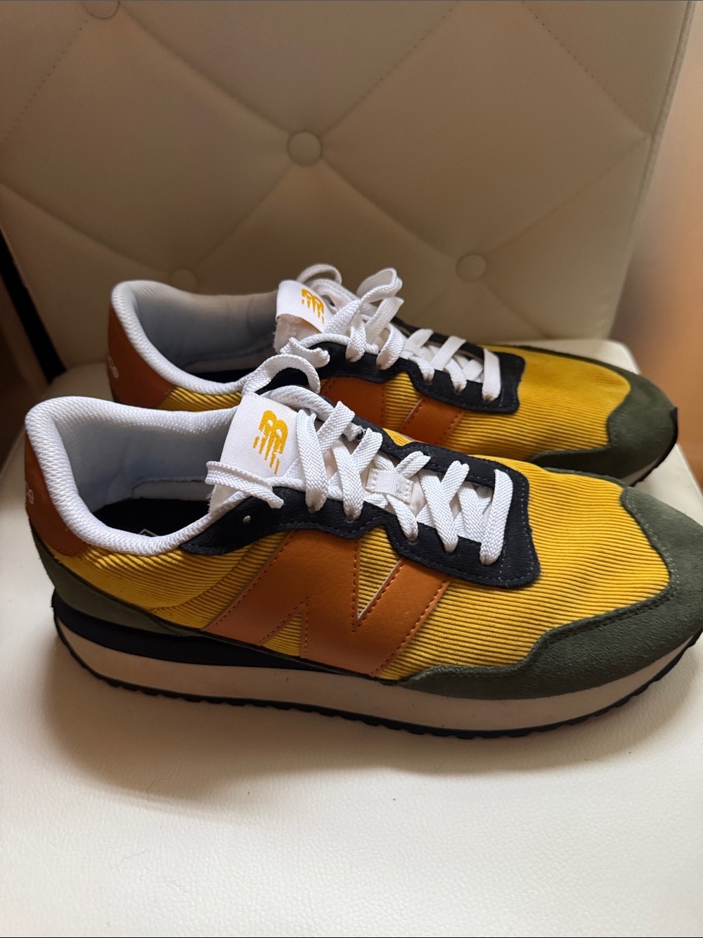 New Balance 237 Harvest Gold/Madras Orange Retro Sneakers, Size 10